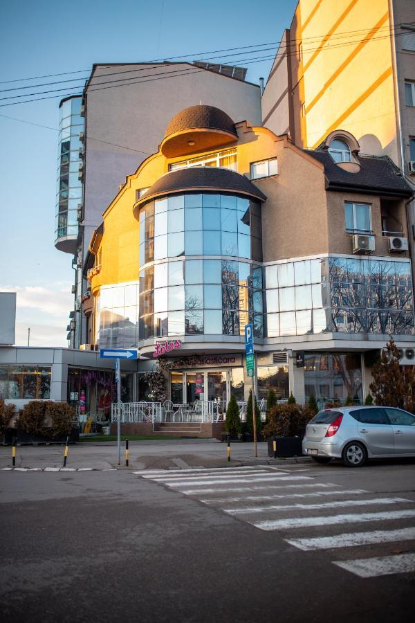 Garni Hotel Lotos Ниш Экстерьер фото