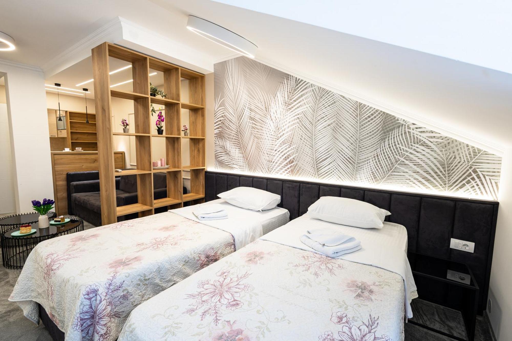 Garni Hotel Lotos Ниш Экстерьер фото